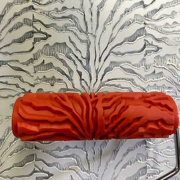 Tiger Skin Art Roller and Handle