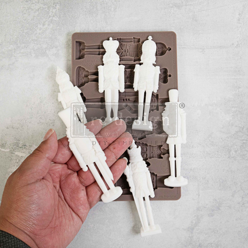 DECOR MOULDS® – NUTCRACKER MAGIC – 1 PC, 5″X8″X8MM