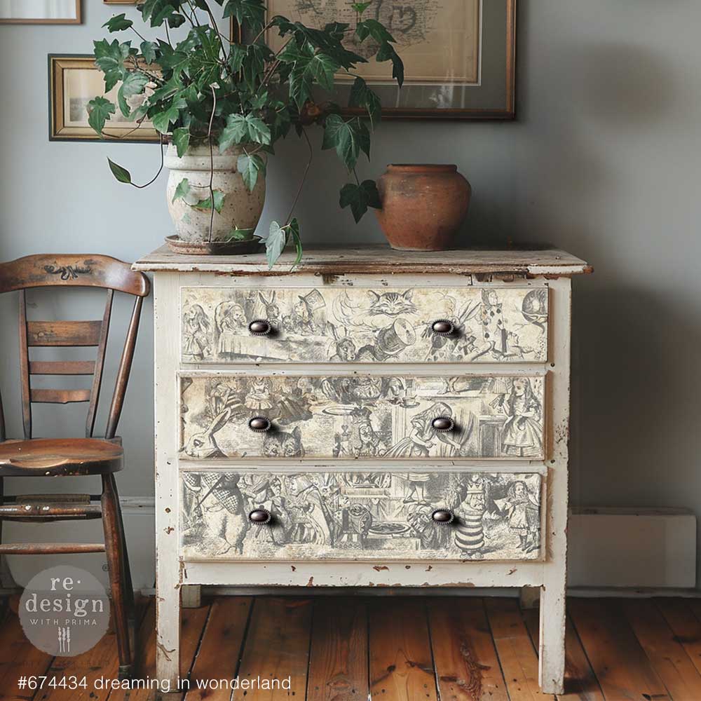 Decoupage Decor Tissue Paper - Dreaming in Wonderland