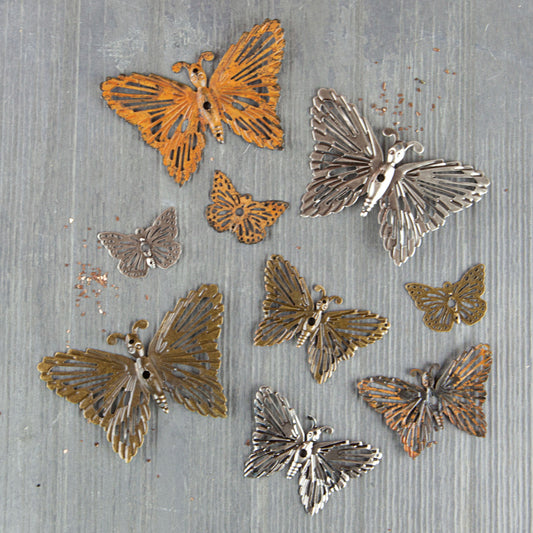 MECHANICALS: GRUNGY BUTTERFLIES – 9 PCS