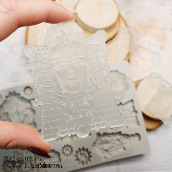 Queens of Steam - Decor Mould