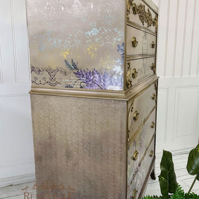Distressed Wallpaper - Stencil 18×21 by Redesign with Prima!