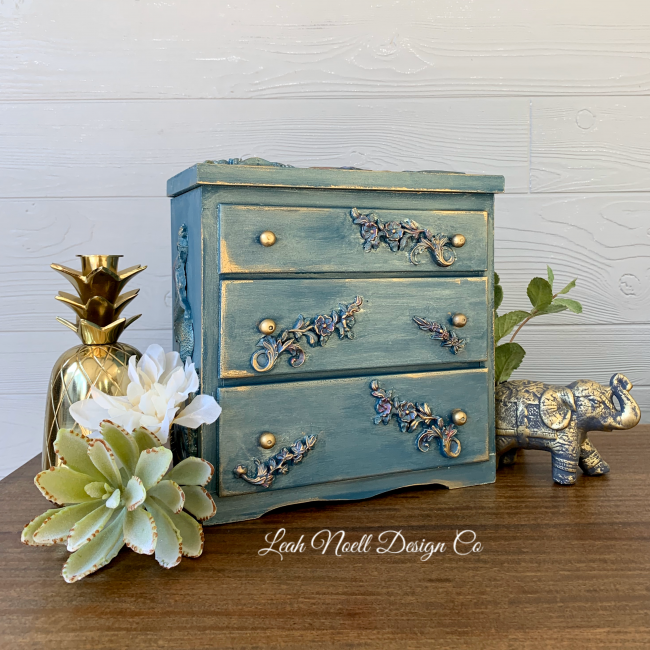 Delicate Flora - Decor Mould