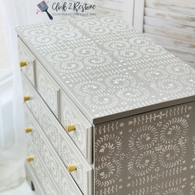 Elegant Vine stencil by redesign with Prima – 9″X13.5″