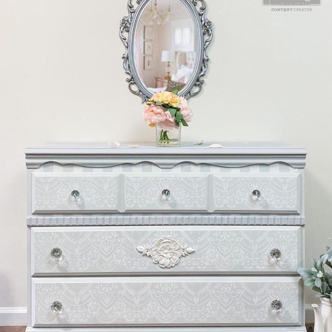 Elegant Lace - Decor Stencil by redesign with Prima!