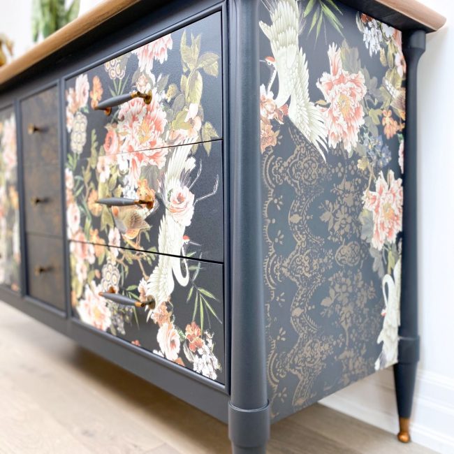 Distressed Wallpaper - Stencil 18×21 by Redesign with Prima!