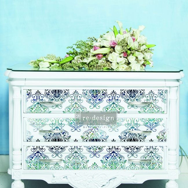 Flourish Emblem - Decor Stencil by redesign with Prima!