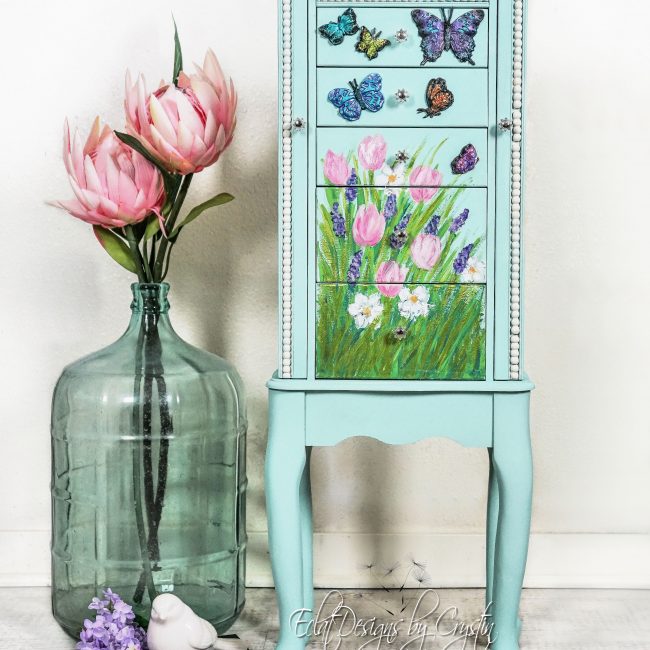 Butterfly In Flight - Decor Mould