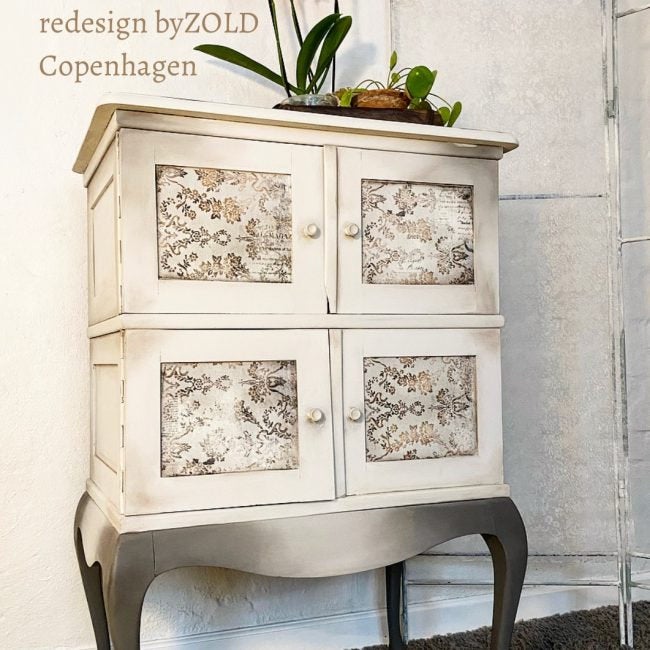 Washed Damask - Decoupage Paper
